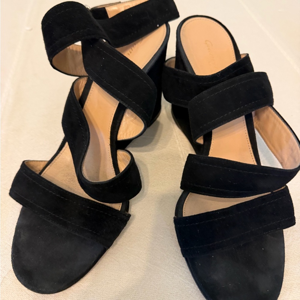 Gianvito Rossi black suede ankle wrap wedge sandals - Picture 5 of 9